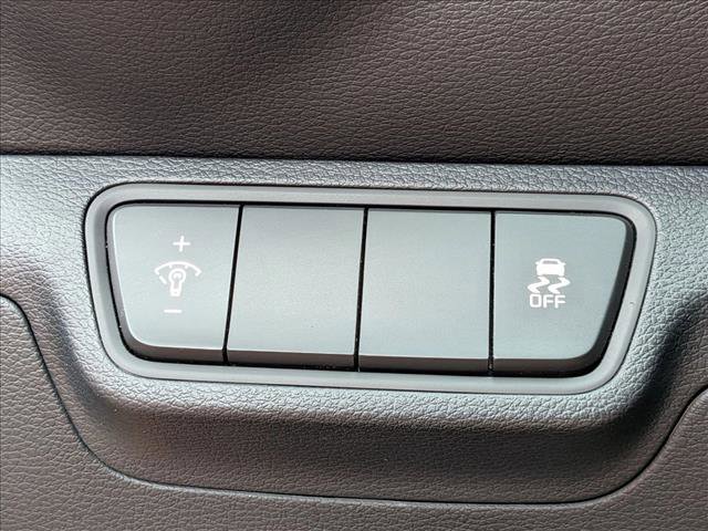 Used 2024 Kia Forte LXS FWD image 12