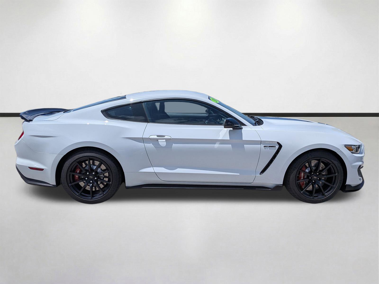 Used 2017 Ford Mustang Shelby GT350 w/ Electronics Package image 3