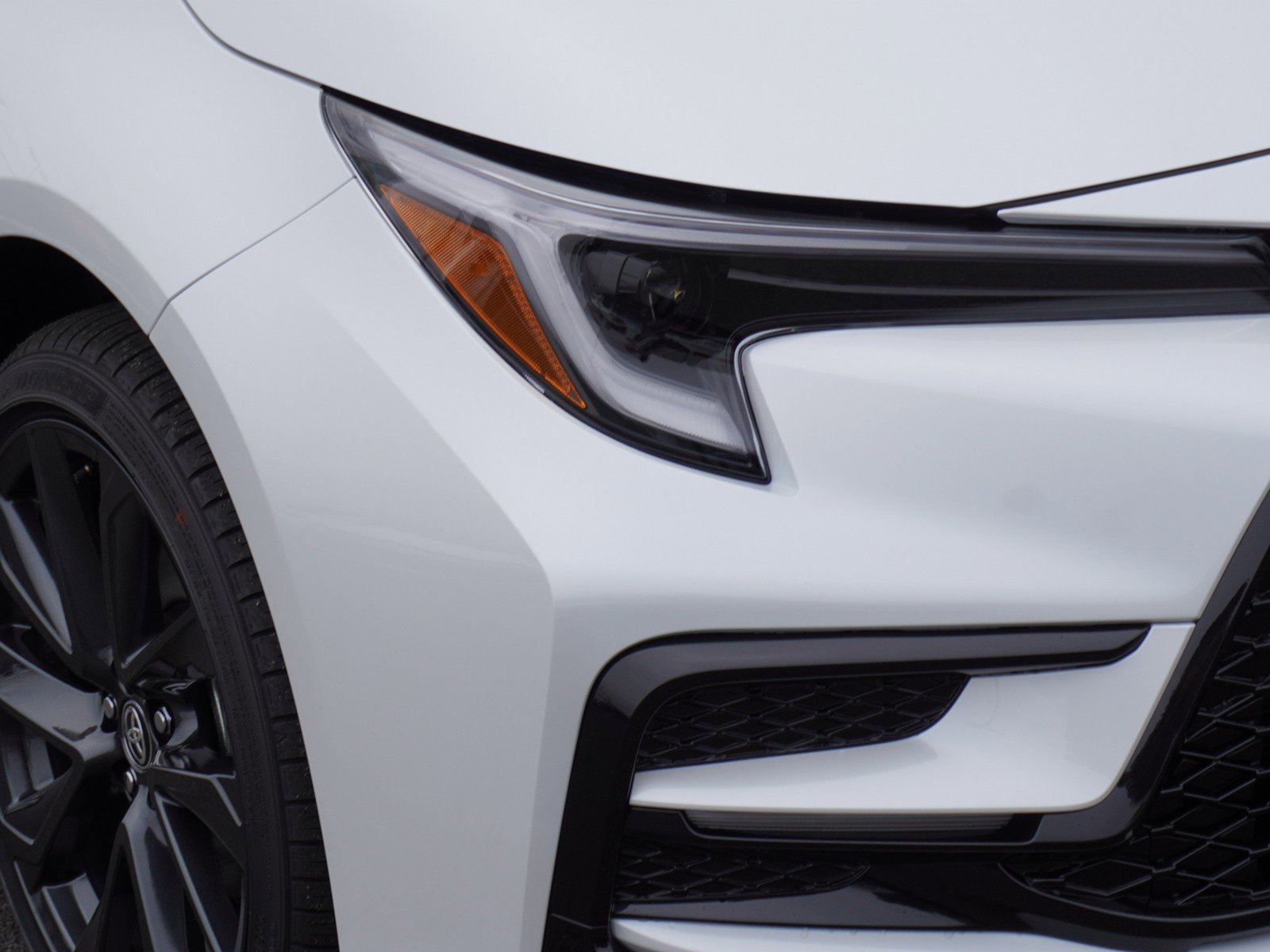 New 2026 Toyota Corolla SE image 3