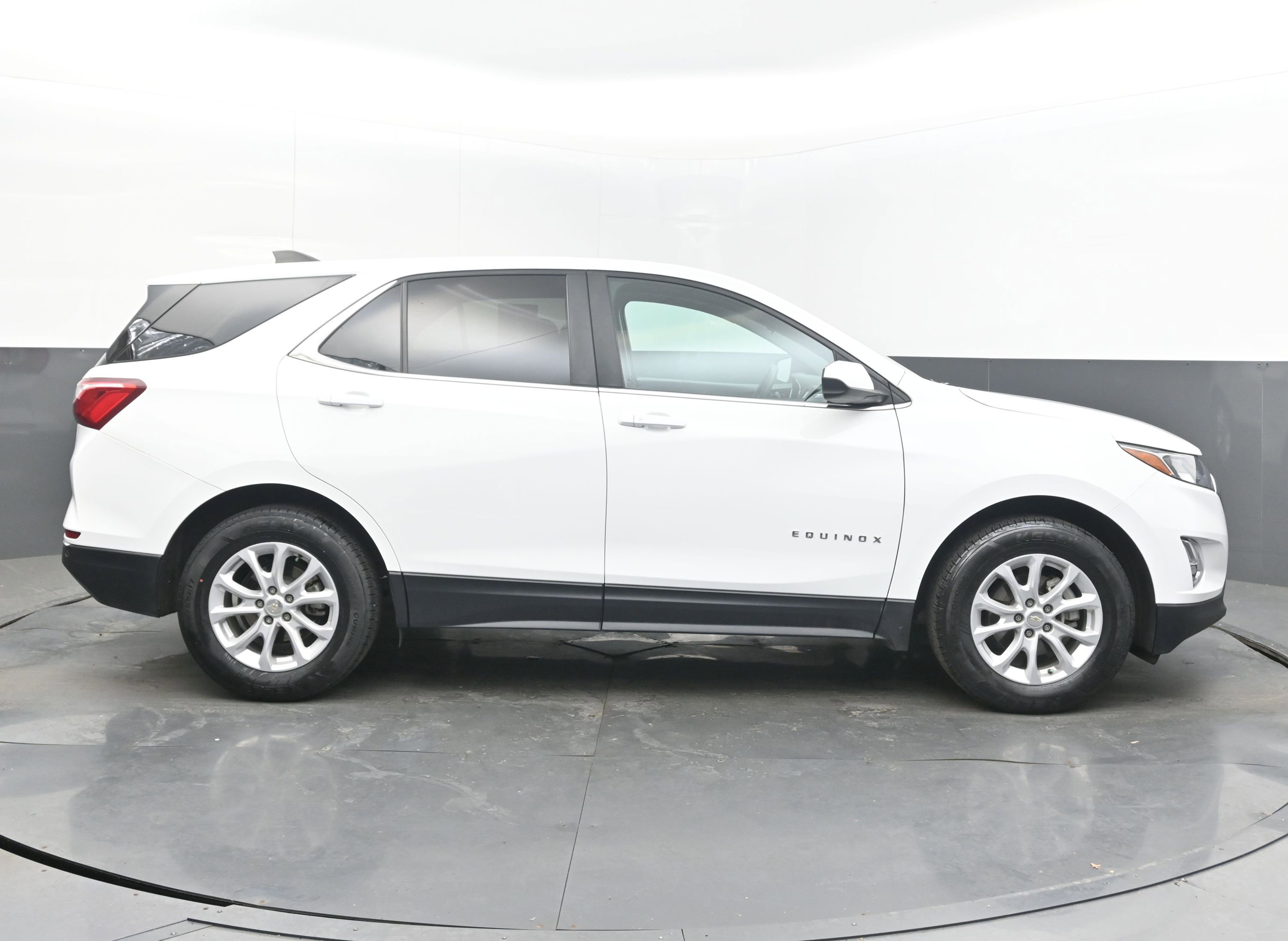 Used 2021 Chevrolet Equinox LT image 10