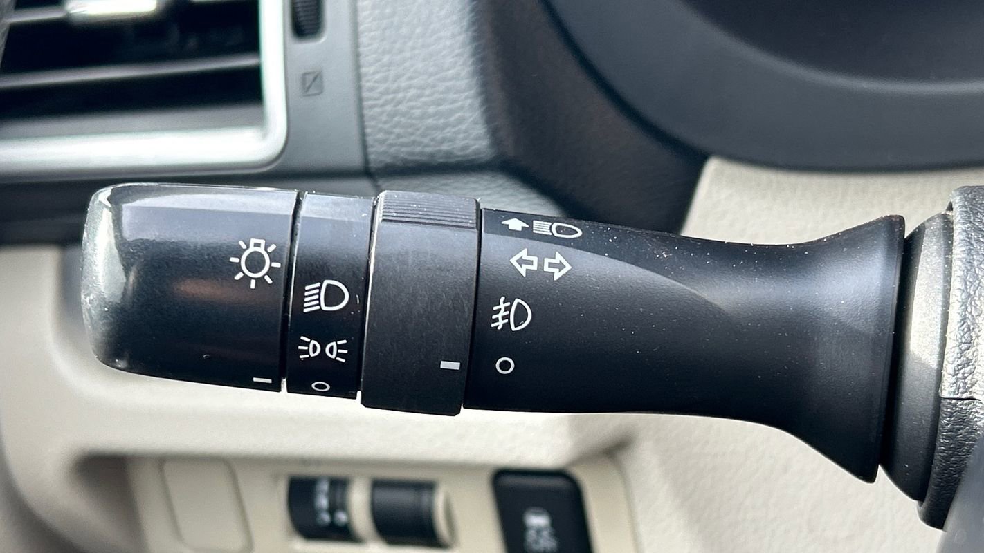 Used 2015 Subaru Crosstrek 2.0i Premium image 21