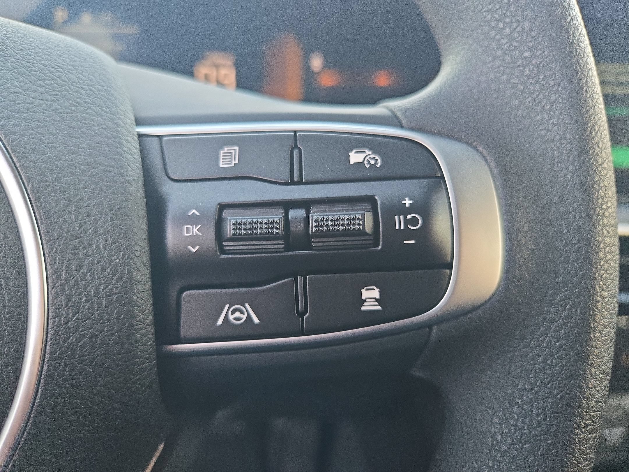 New 2026 Kia K5 LXS FWD image 23