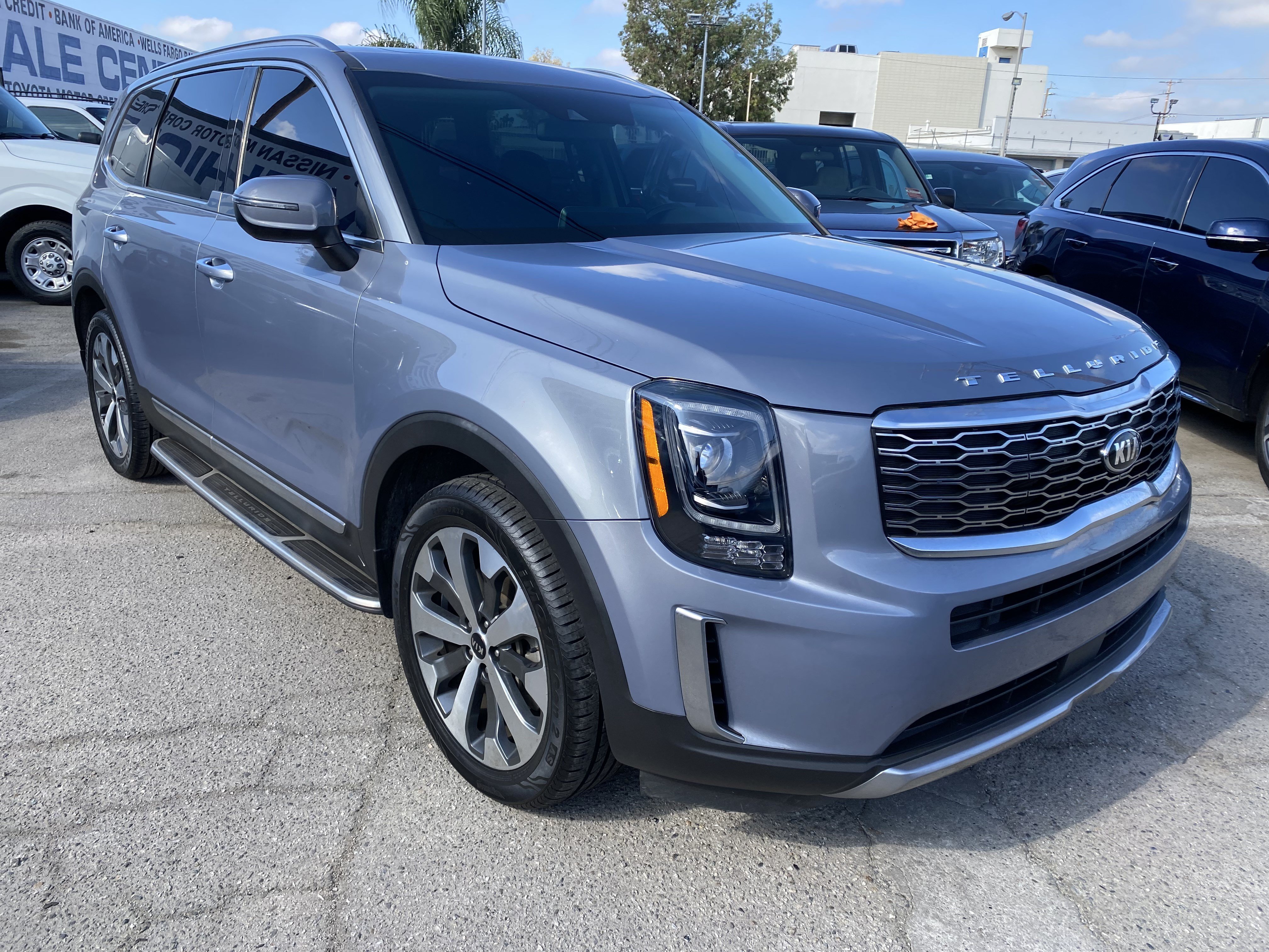 Used 2020 Kia Telluride S FWD image 8