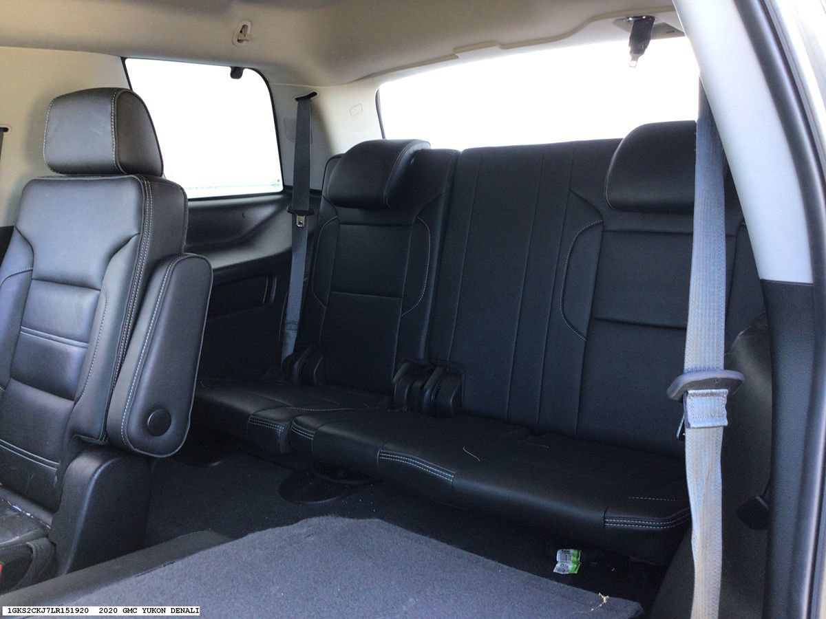 Used 2020 GMC Yukon Denali w/ Open Road Package AWD/4WD image 10