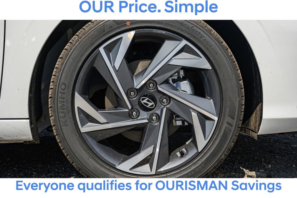 New 2025 Hyundai Elantra Sport image 13