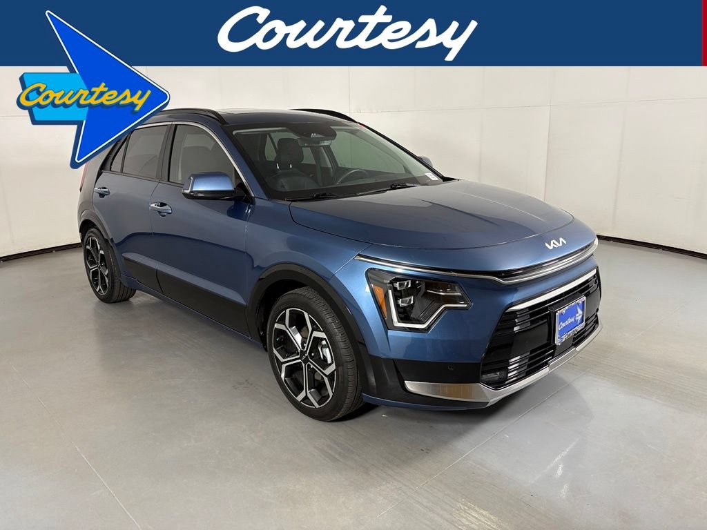 Used 2024 Kia Niro SX Touring FWD image 1