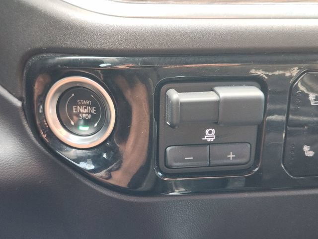 Used 2024 Chevrolet Silverado 1500 LT Trail Boss w/ Convenience Package II AWD/4WD image 8