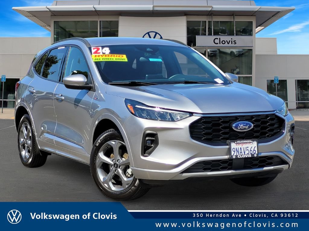Used 2024 Ford Escape ST-Line Select AWD/4WD image 1