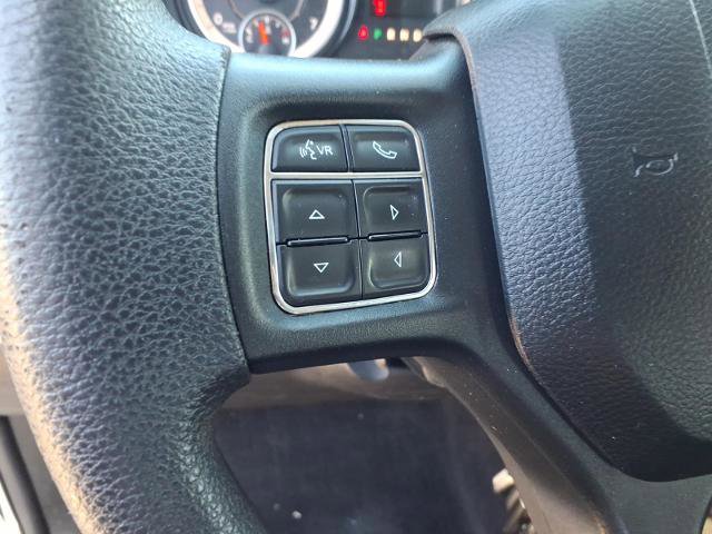 Used 2018 RAM 1500 Classic SLT image 9