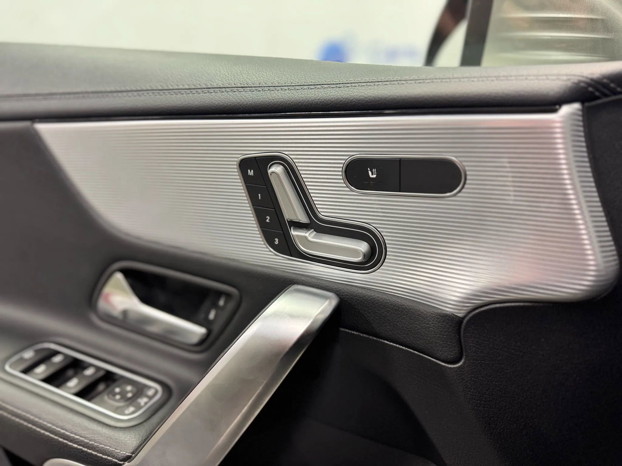 Used 2020 Mercedes-Benz CLA 250 4MATIC image 26