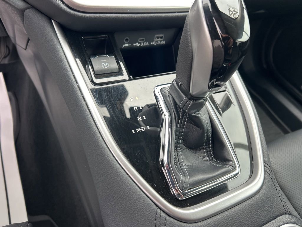 Used 2024 Subaru Outback Touring XT w/ Popular Package #2 image 12