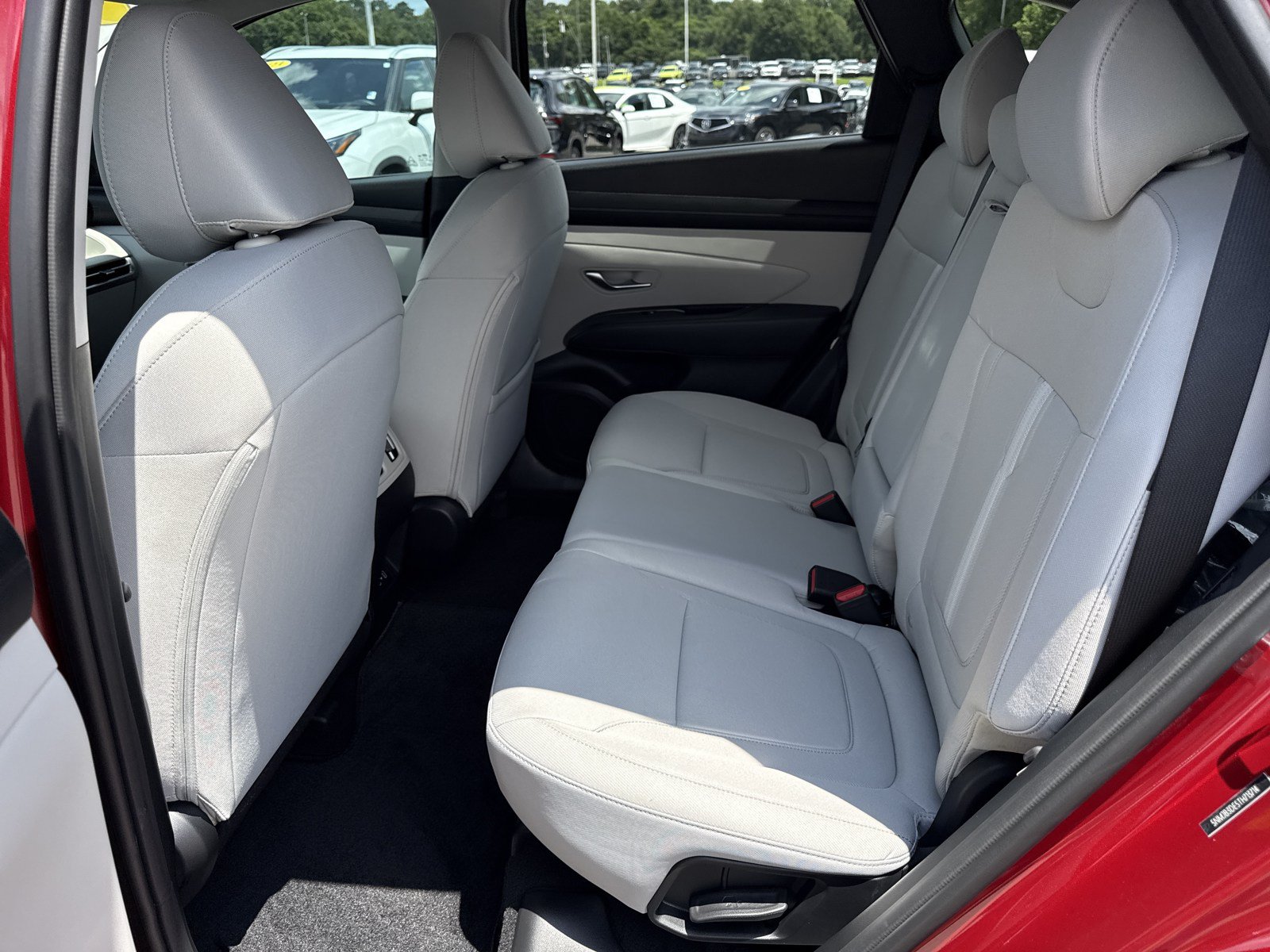Used 2026 Hyundai Tucson SEL w/ Tow & Go Package FWD image 13