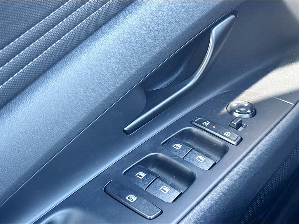 New 2026 Hyundai Elantra Sport image 17