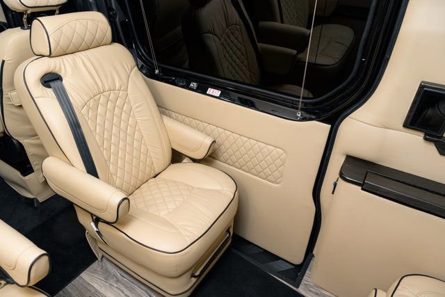 Used 2021 Mercedes-Benz Sprinter 3500 image 23