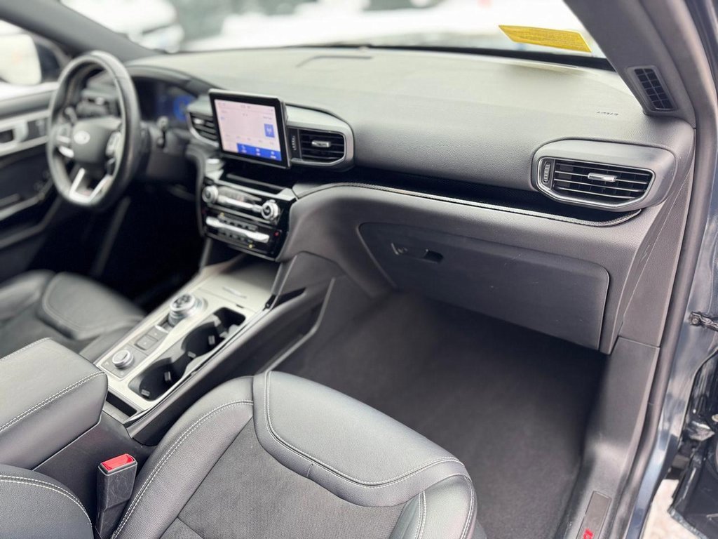 Used 2022 Ford Explorer ST image 17
