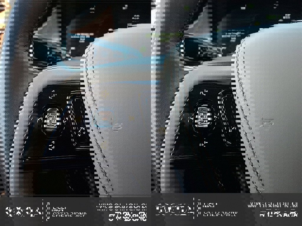 Used 2023 Lincoln Aviator Reserve w/ Elements Package Plus image 23