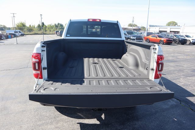 Used 2024 RAM 3500 Limited image 24