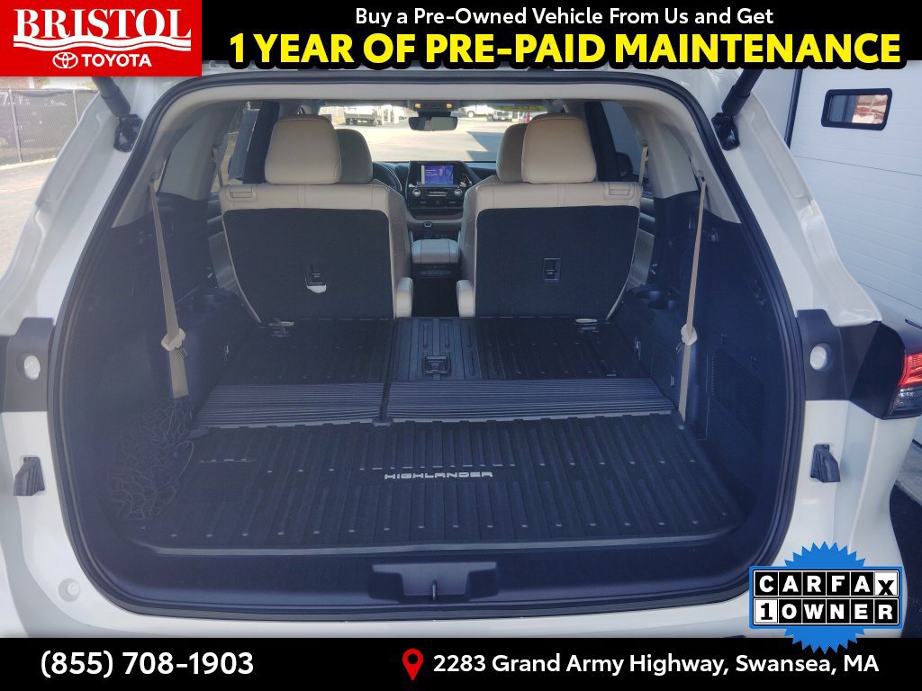 Used 2024 Toyota Highlander XLE AWD/4WD image 32
