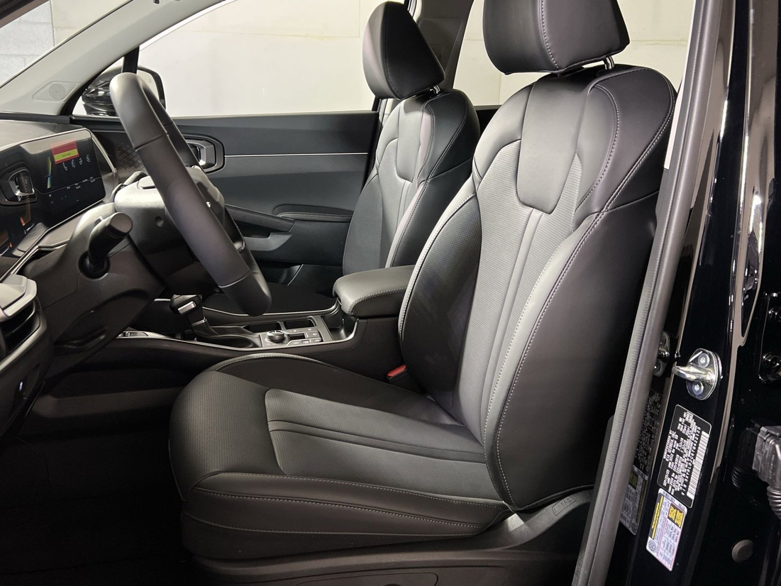 New 2026 Kia Sorento S image 11