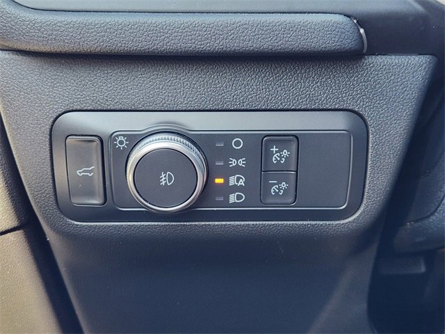 Used 2022 Ford Escape SEL image 25