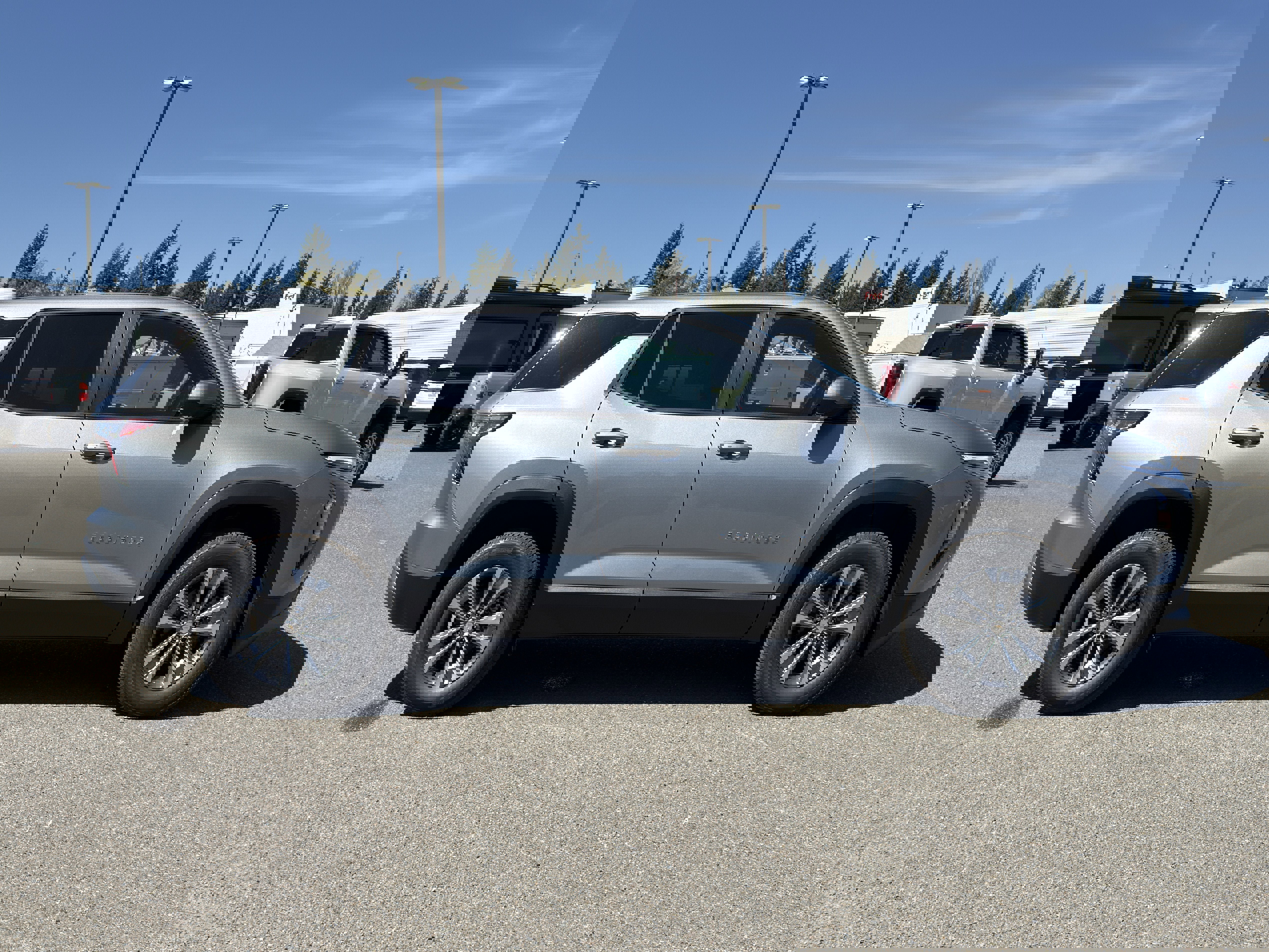 New 2026 Chevrolet Equinox LT w/ Safety and Technology Package AWD/4WD image 6