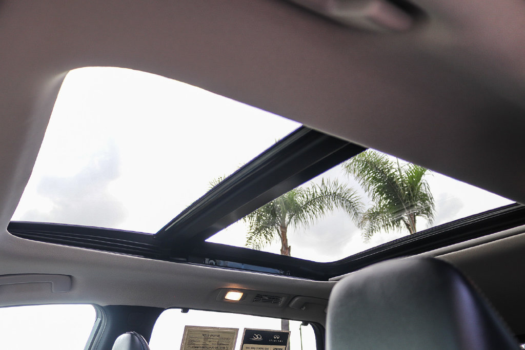 Certified 2023 INFINITI QX60 Luxe w/ Cargo Package FWD image 26