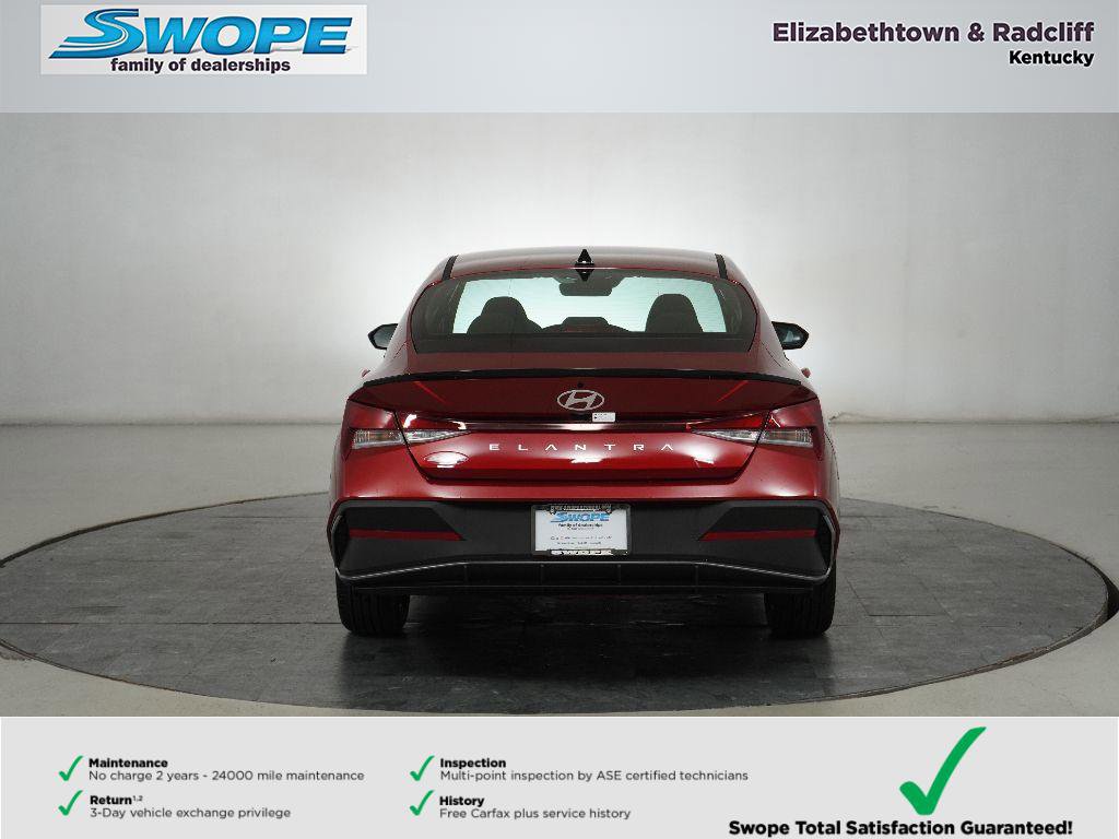 New 2026 Hyundai Elantra Sport image 4