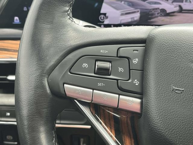 Used 2024 Cadillac Escalade ESV Premium Luxury AWD/4WD image 30