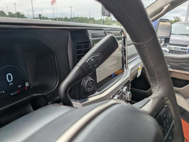 New 2026 Ford F450 Platinum w/ Platinum Plus Package AWD/4WD image 21