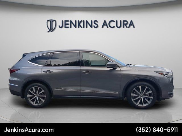 Used 2025 Acura MDX FWD w/ Technology Package image 9