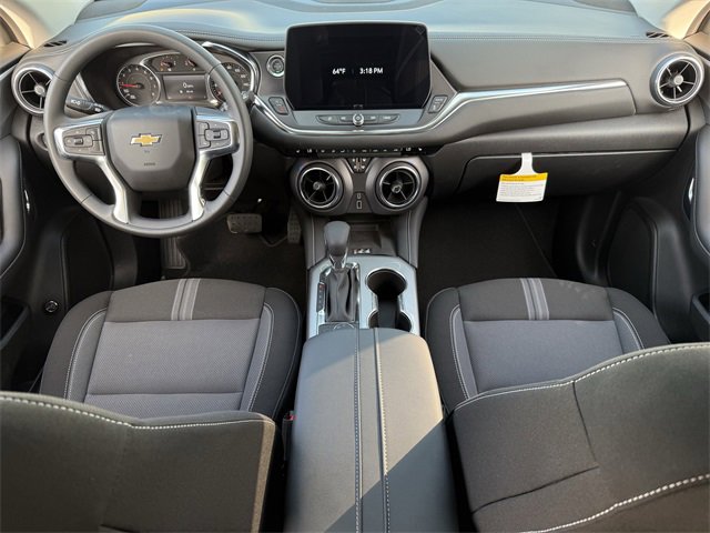 New 2026 Chevrolet Blazer LT image 10