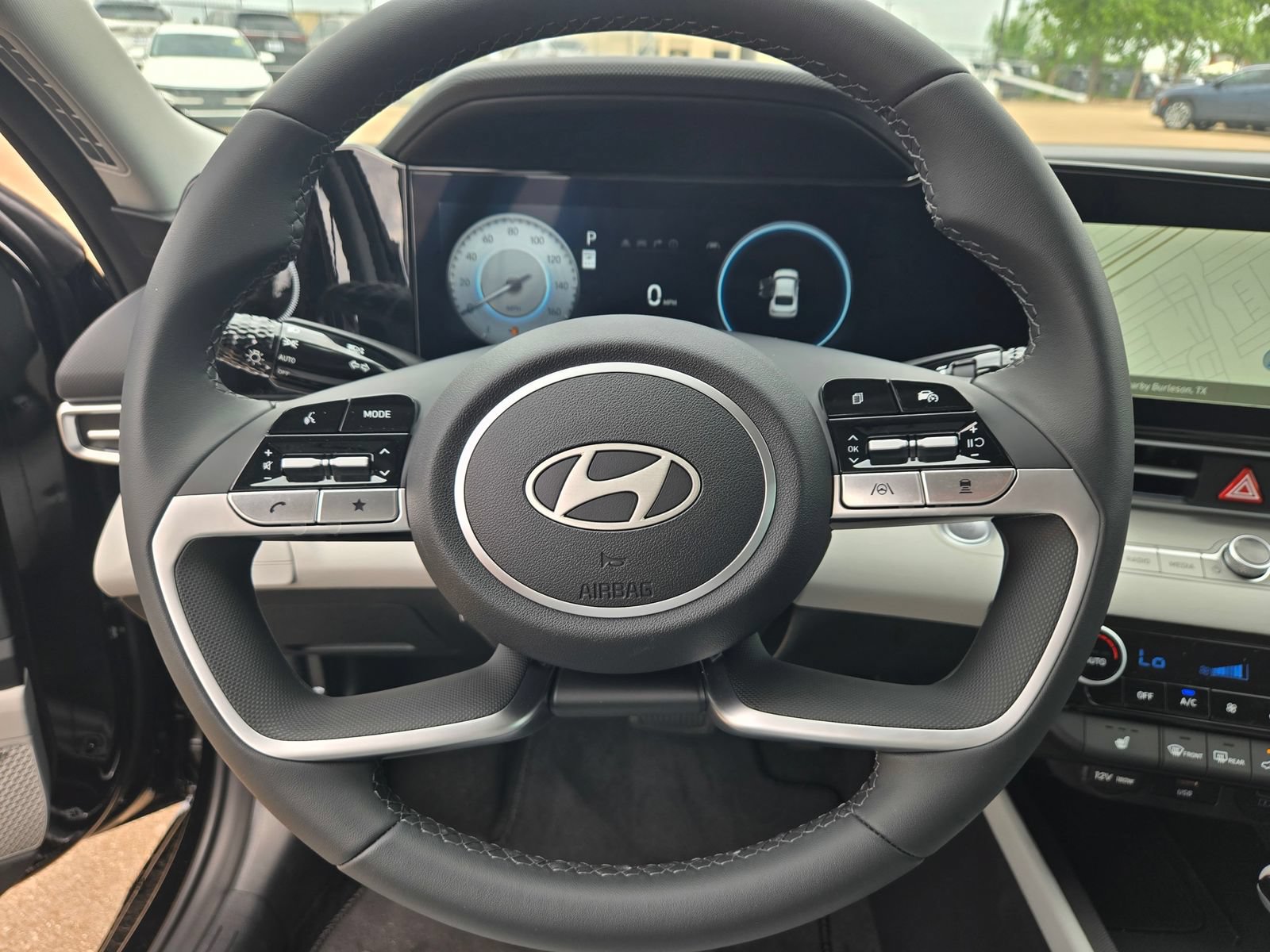 New 2026 Hyundai Elantra Limited FWD image 11