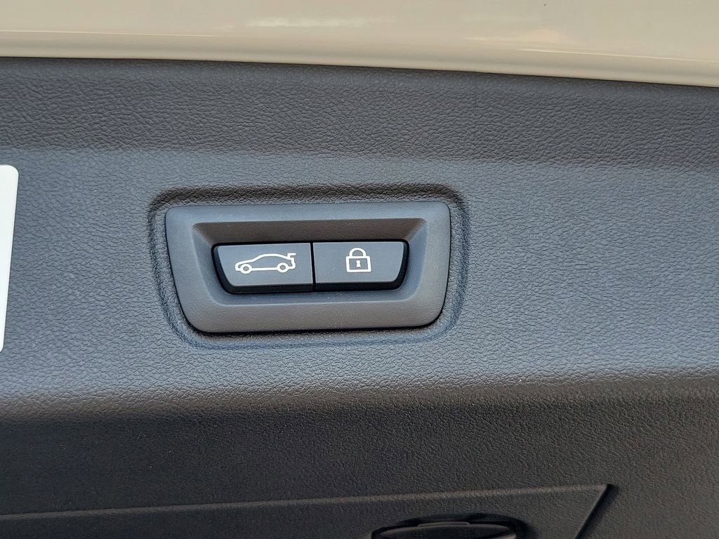 Used 2023 BMW 430i Gran Coupe w/ M Sport Package image 27