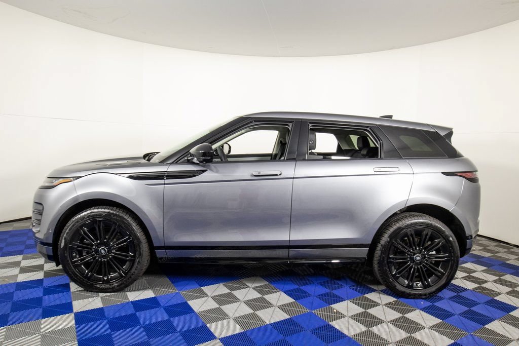 Used 2024 Land Rover Range Rover Evoque Dynamic SE AWD/4WD image 8