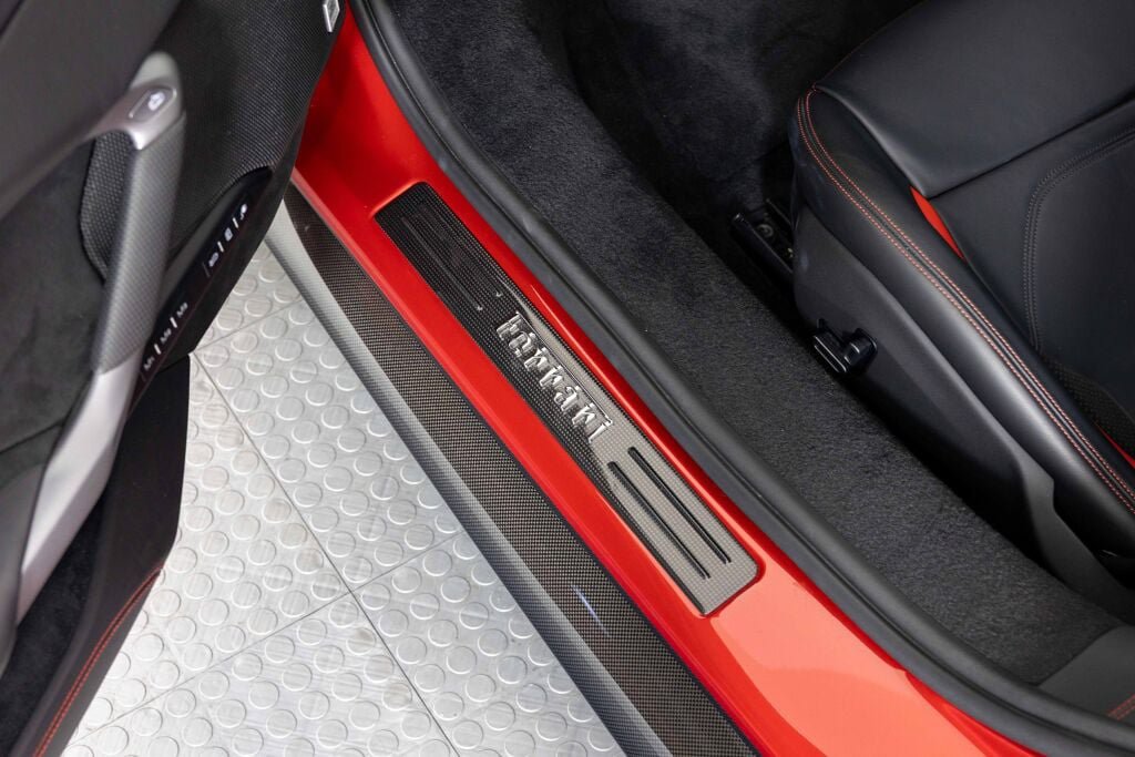 Used 2023 Ferrari 296 GTB RWD image 41