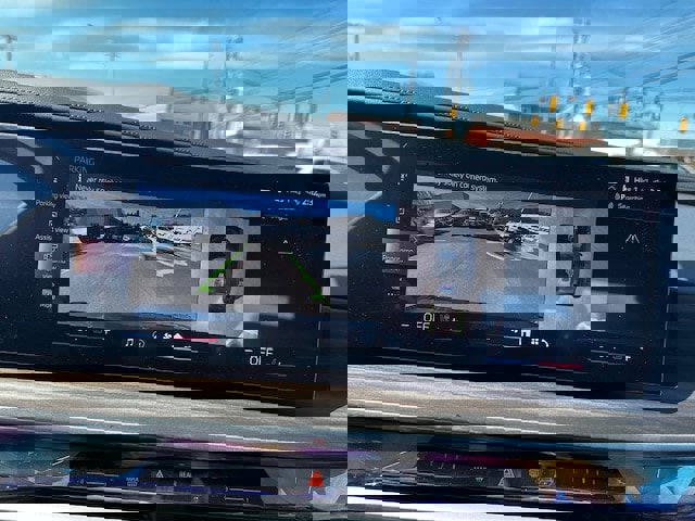 Certified 2024 BMW i7 xDrive60 image 18