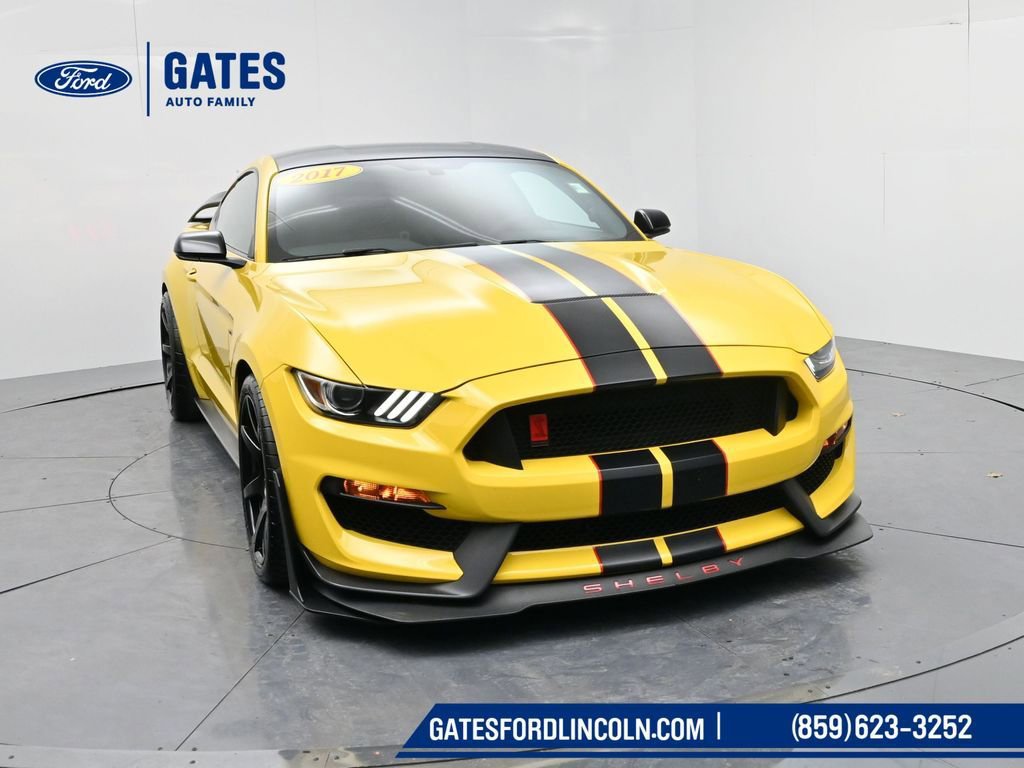 Used 2017 Ford Mustang Shelby GT350R w/ GT350R Equipment Group 920A image 2