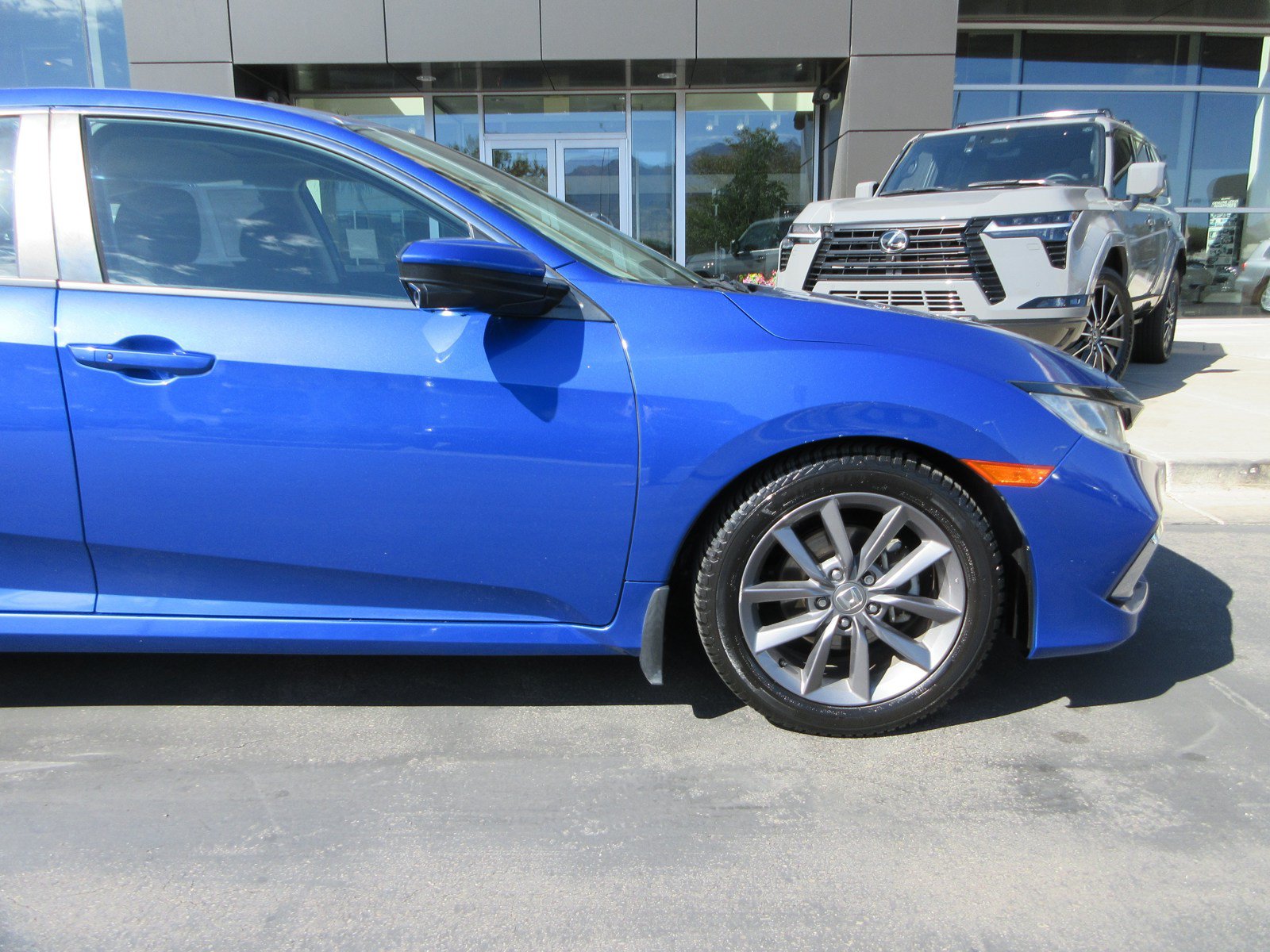 Used 2019 Honda Civic EX image 12