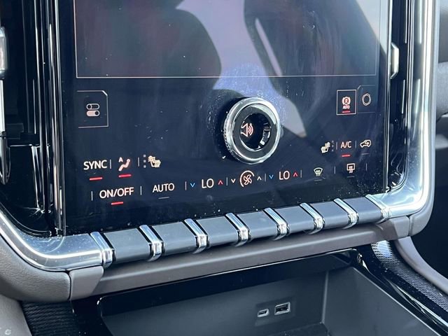 Used 2026 GMC Yukon XL Elevation AWD/4WD image 27