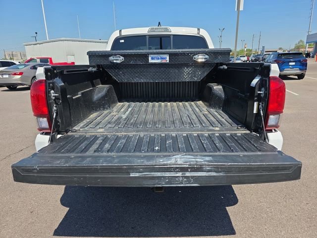 Used 2021 Toyota Tacoma SR w/ SR Convenience Package RWD image 13