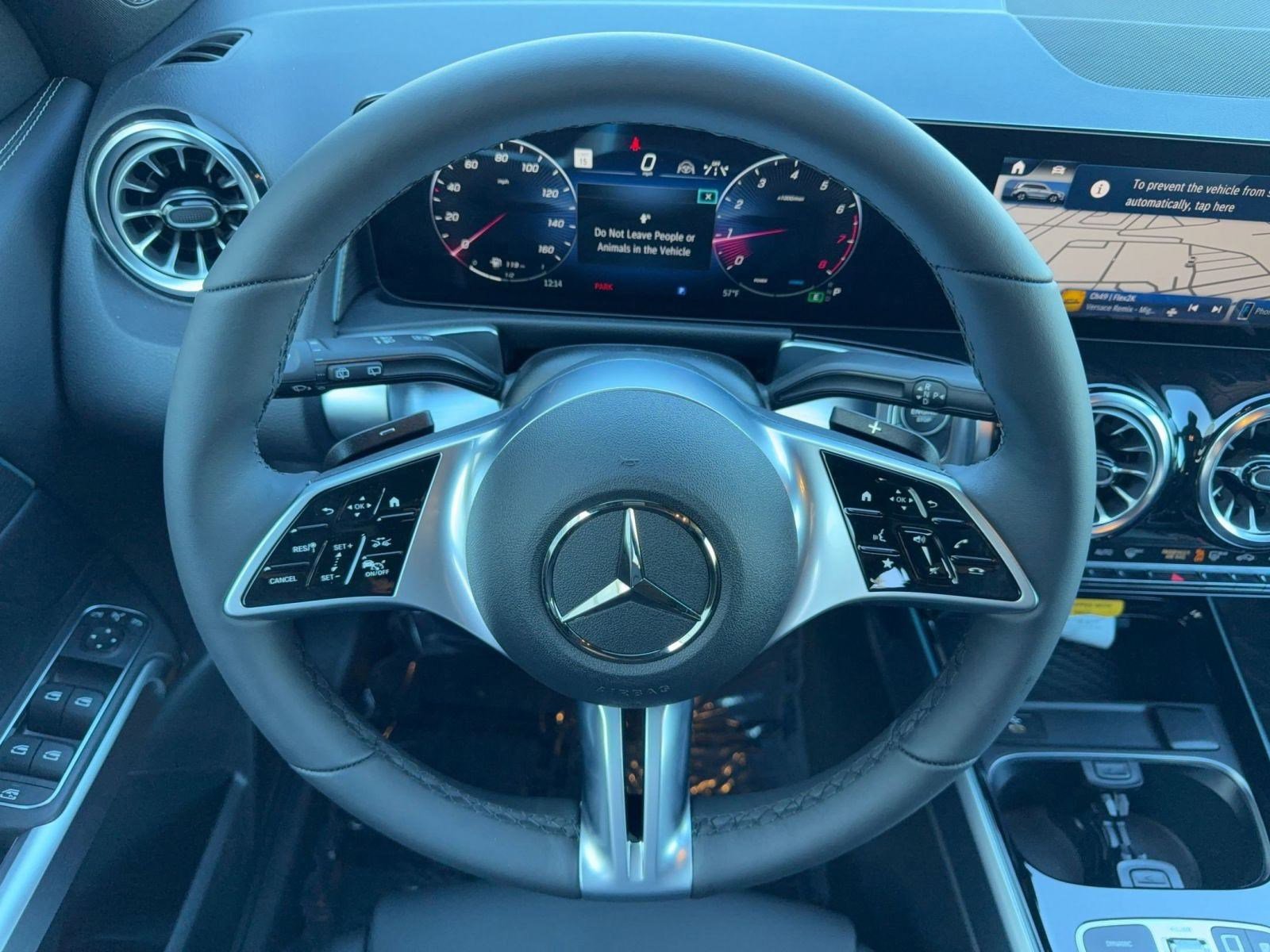 New 2026 Mercedes-Benz GLB 250 4MATIC image 15