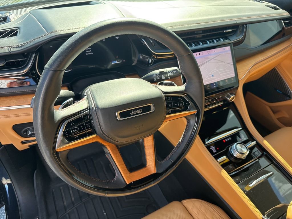 Used 2023 Jeep Grand Cherokee L Summit image 29