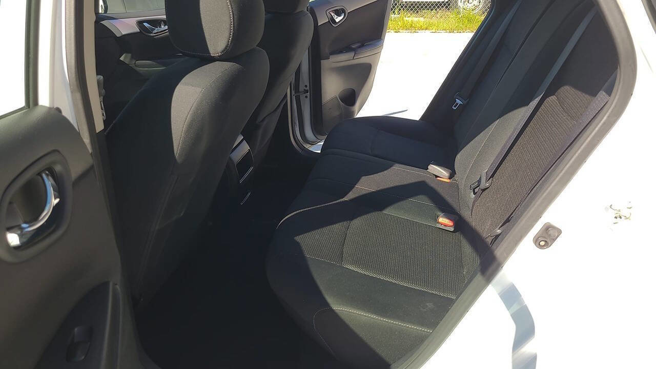 Used 2019 Nissan Sentra S FWD image 7