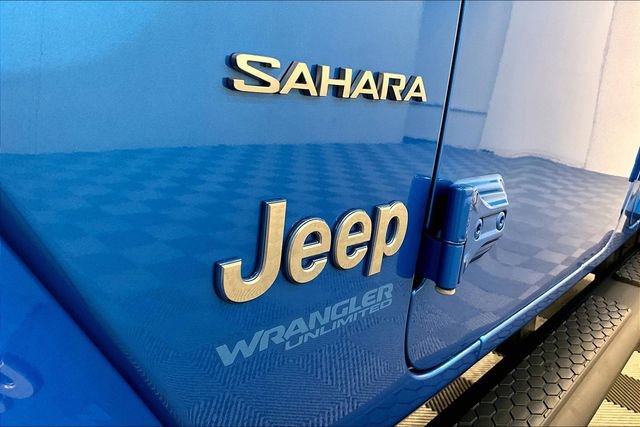 Used 2022 Jeep Wrangler Unlimited Sahara w/ Cold Weather Group image 32