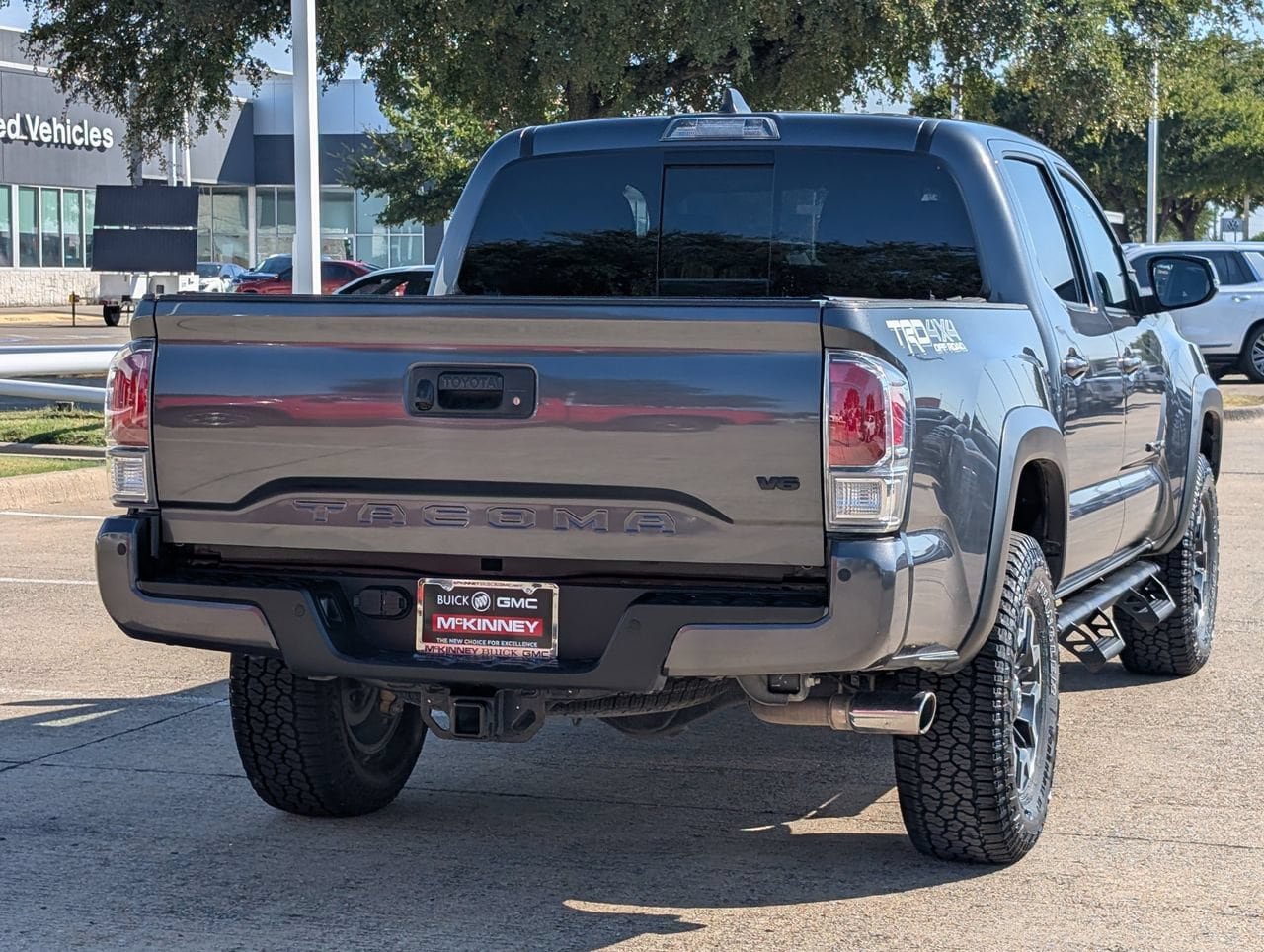 Used 2021 Toyota Tacoma TRD Off-Road w/ Technology Package AWD/4WD image 4