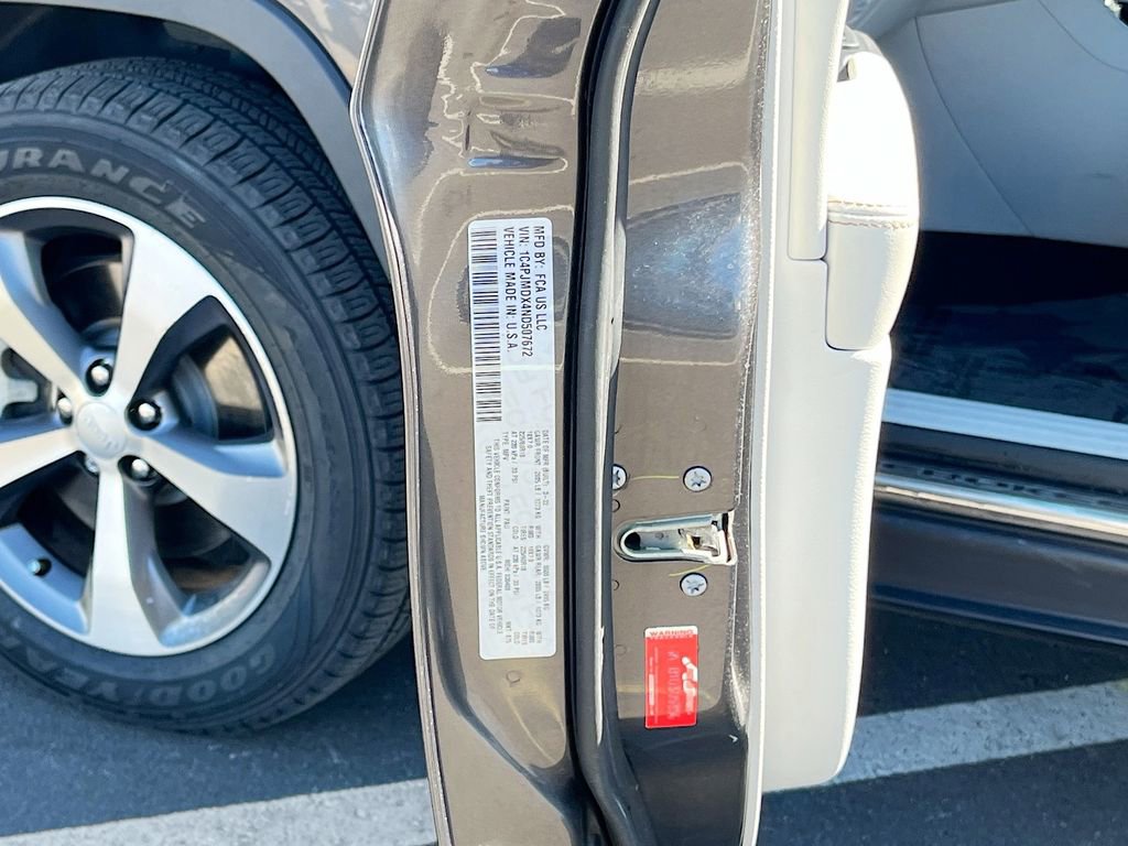 Certified 2022 Jeep Cherokee Limited image 30