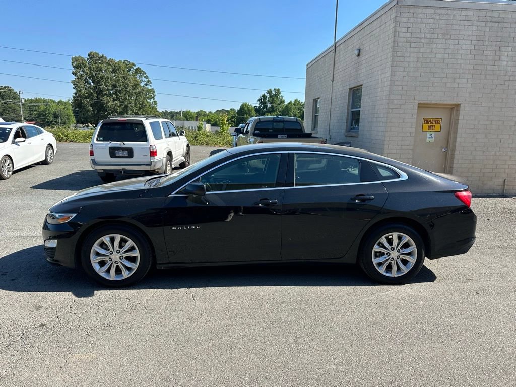 Used 2024 Chevrolet Malibu LT FWD image 3