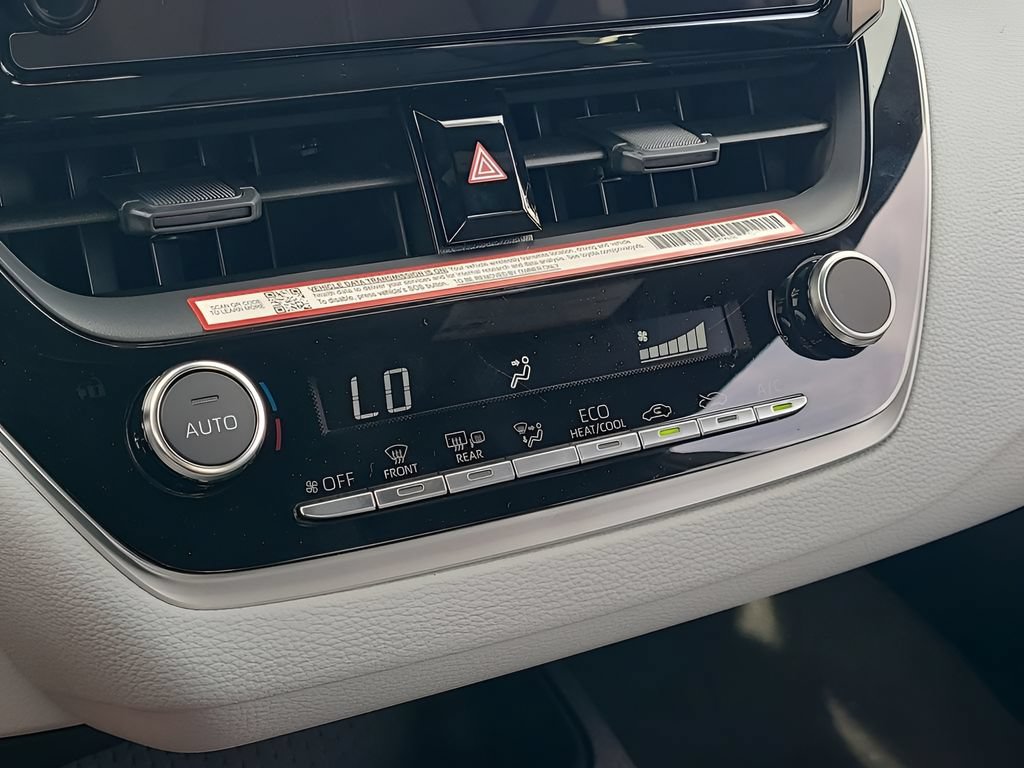 New 2026 Toyota Corolla SE FWD image 16