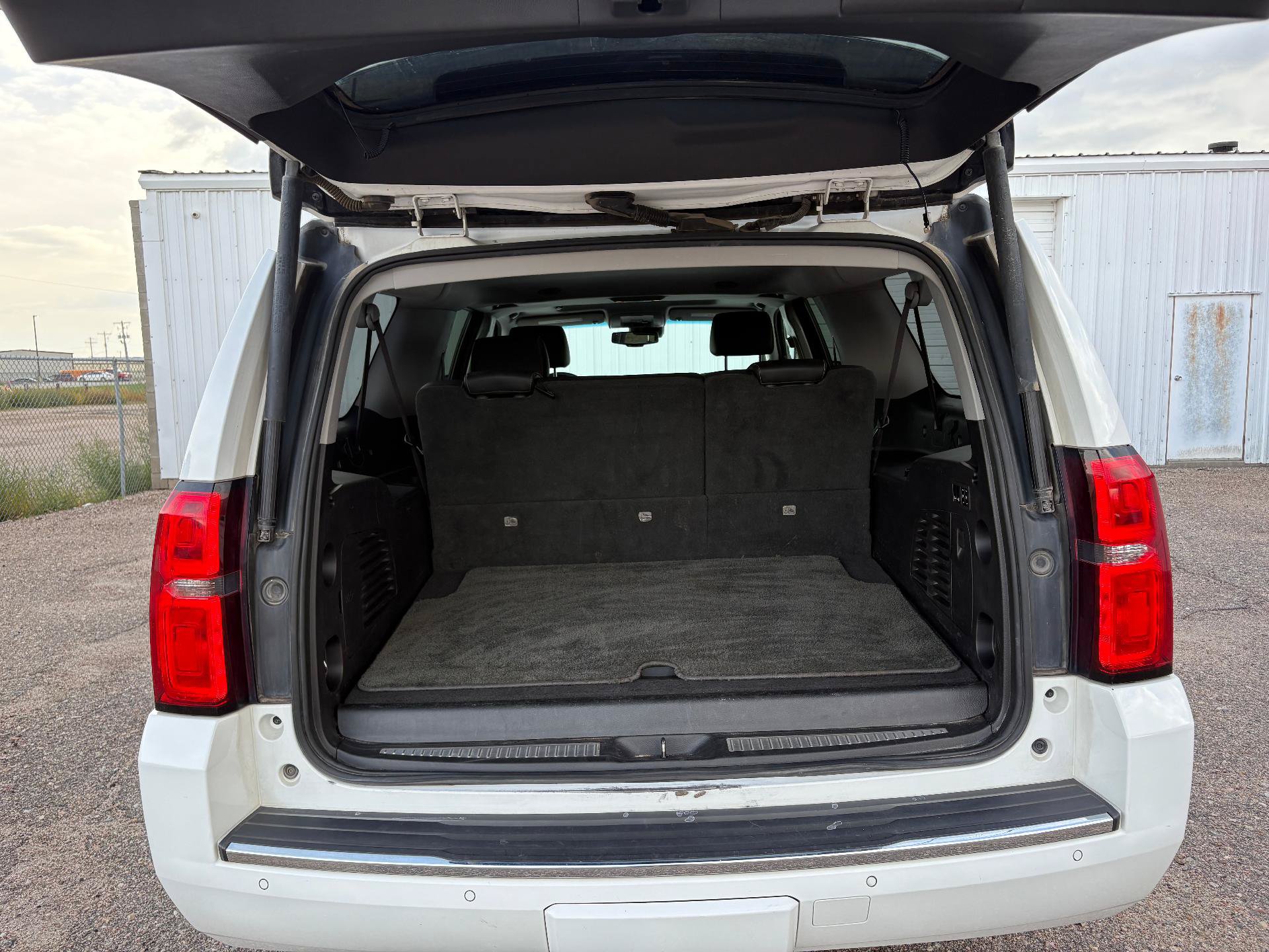 Used 2015 Chevrolet Suburban LTZ AWD/4WD image 8