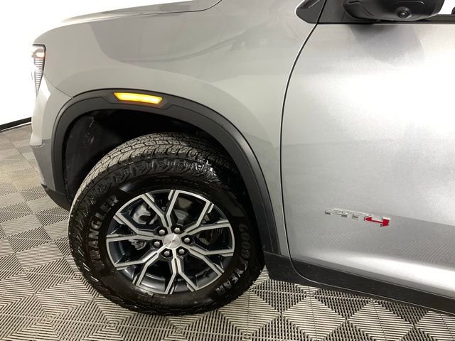 Used 2024 GMC Acadia AT4 w/ LPO, Floor Liner Package image 39